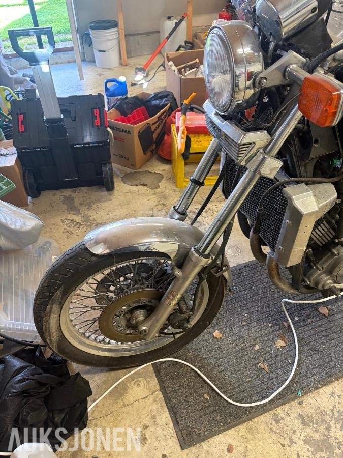 1985 Suzuki GV 700 GL Madura