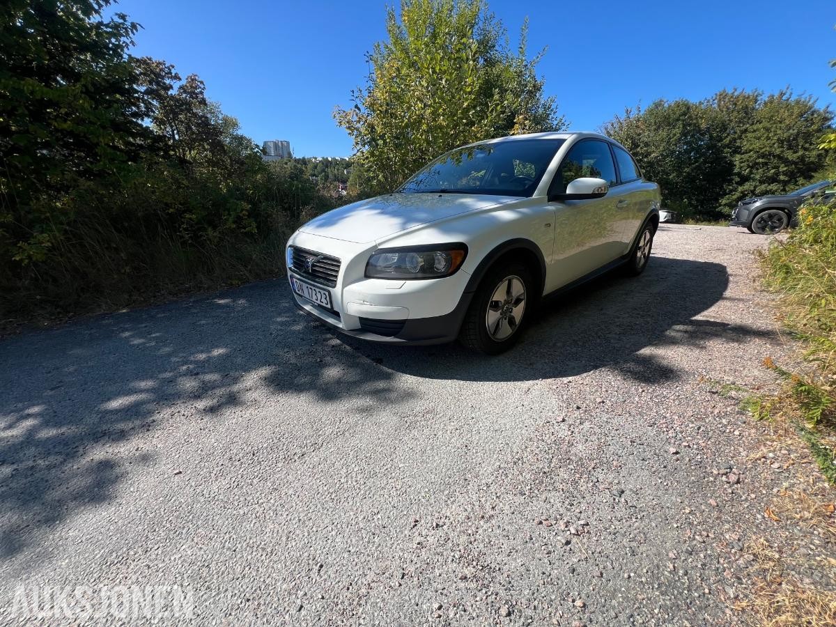 2009 Volvo C30 1.6 Diesel 109hk Cruisekontroll, EU ok til 03.2028