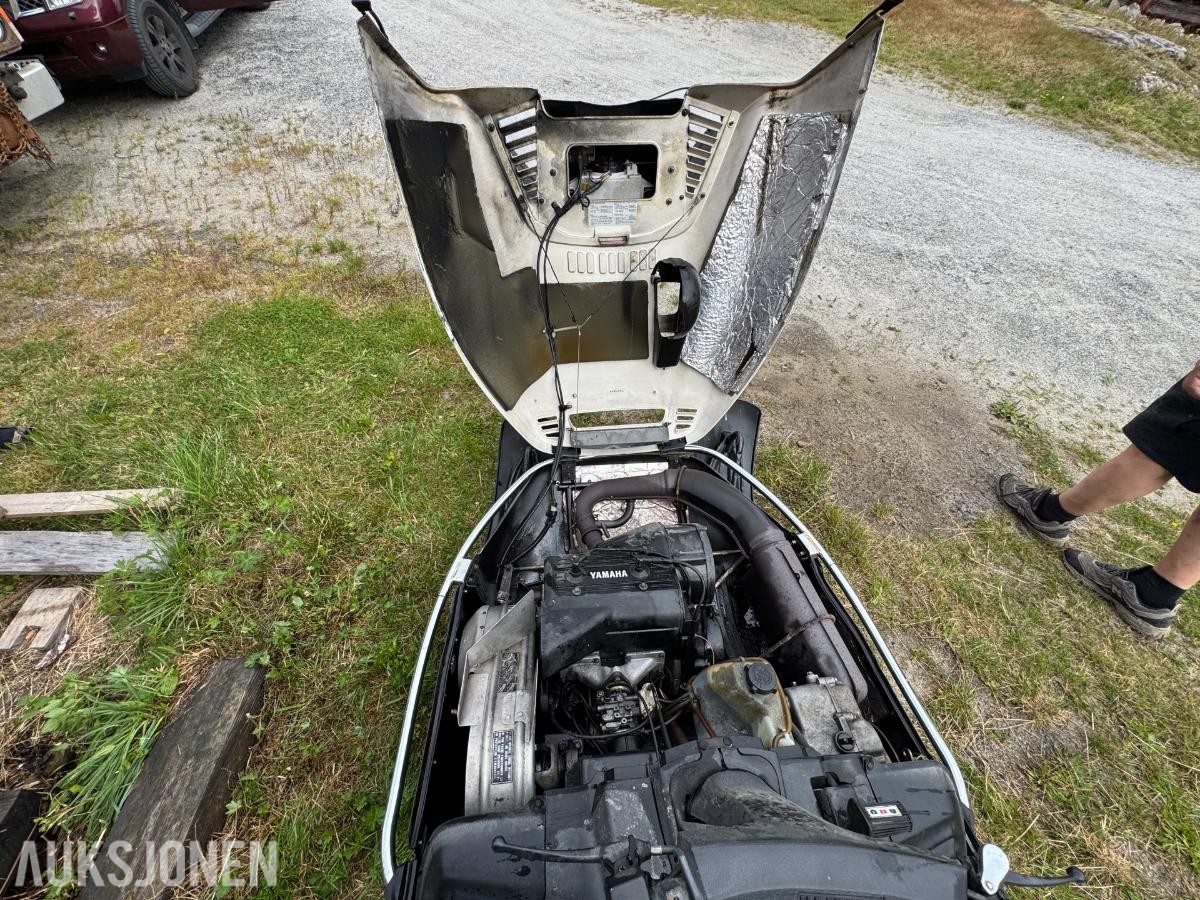 1987 Yamaha Viking snøscooter