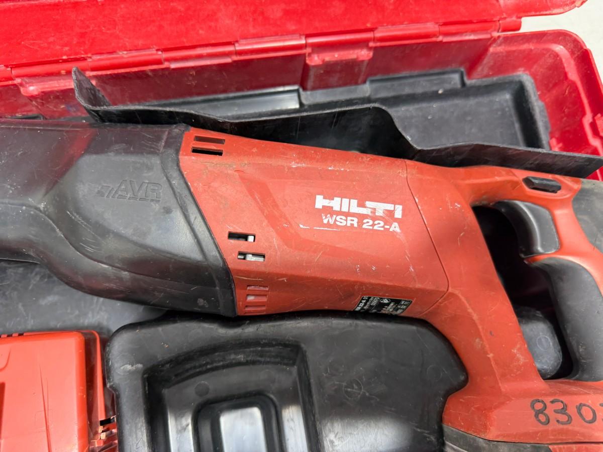 Hilti WSR 22-A bajonettsag med batteri, lader og løfteklype