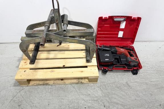 Hilti WSR 22-A bajonettsag med batteri, lader og løfteklype