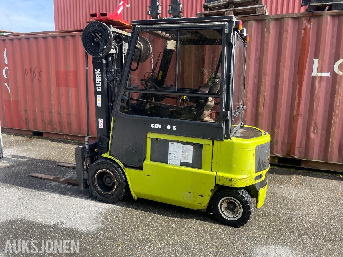 2000 Clark CEM 25 S elektrisk truck