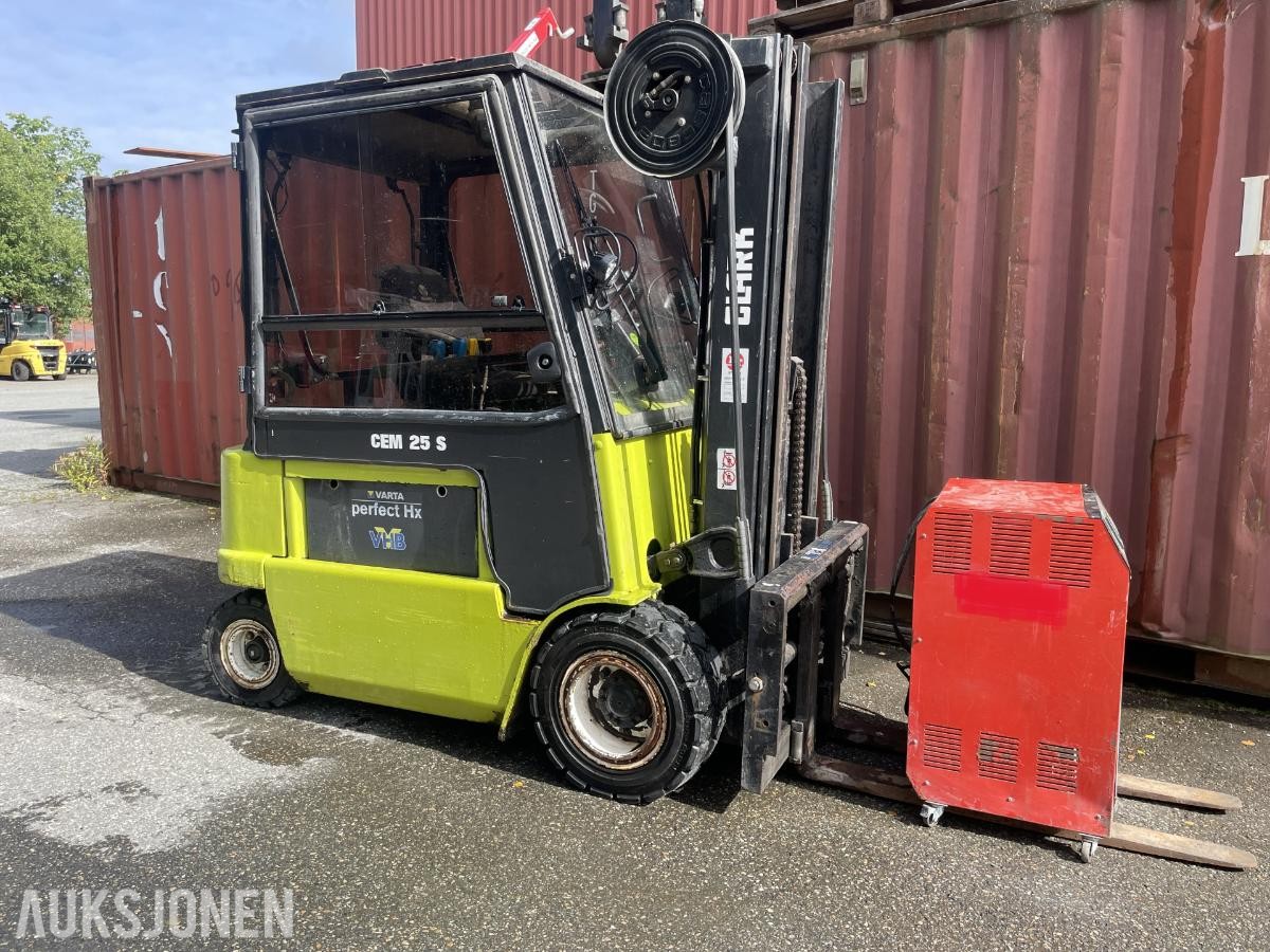 2000 Clark CEM 25 S elektrisk truck