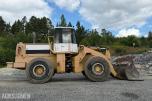 1982 TCM 870 hjullaster med skuffe