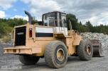 1982 TCM 870 hjullaster med skuffe