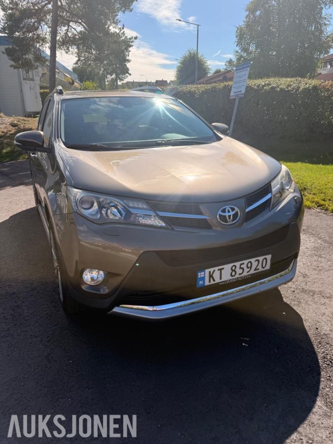 2013 Toyota RAV4 2.2 Diesel 150hk 4WD Automat, Skinnseter, Hengerfeste