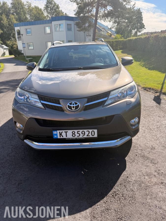 2013 Toyota RAV4 2.2 Diesel 150hk 4WD Automat, Skinnseter, Hengerfeste
