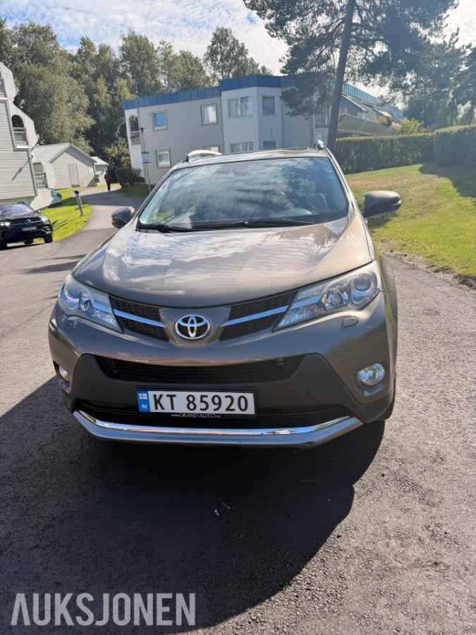 2013 Toyota RAV4 2.2 Diesel 150hk 4WD Automat, Skinnseter, Hengerfeste