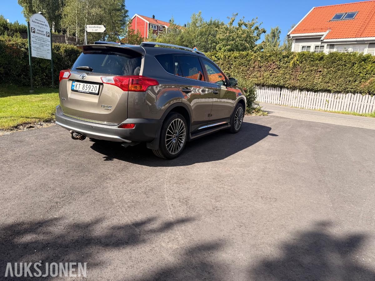 2013 Toyota RAV4 2.2 Diesel 150hk 4WD Automat, Skinnseter, Hengerfeste