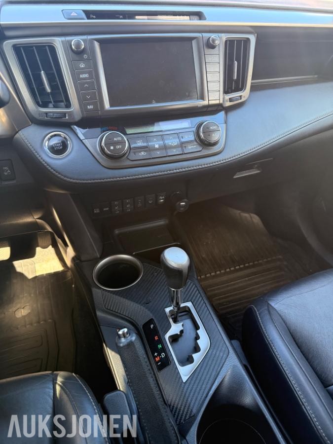 2013 Toyota RAV4 2.2 Diesel 150hk 4WD Automat, Skinnseter, Hengerfeste