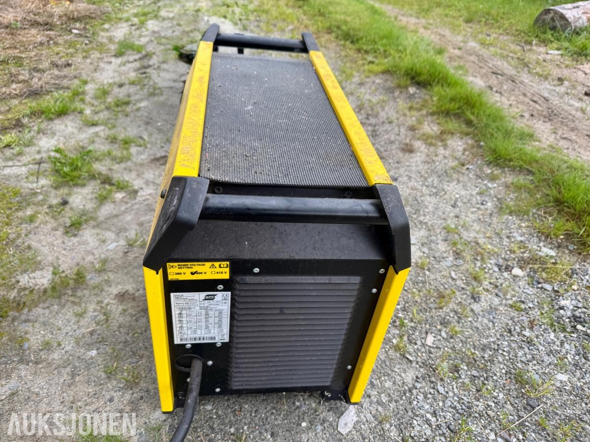 2013 Esab Worrior Sveisemakin