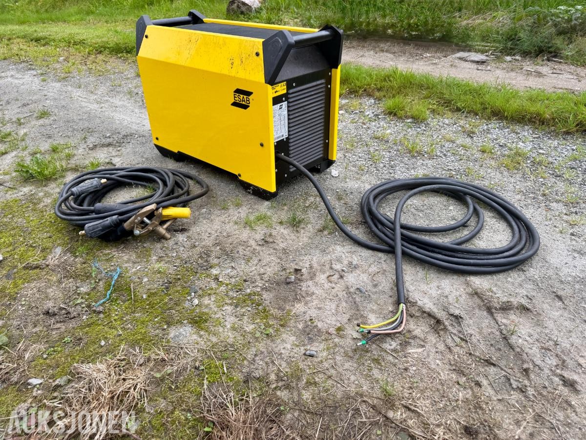 2013 Esab Worrior Sveisemakin