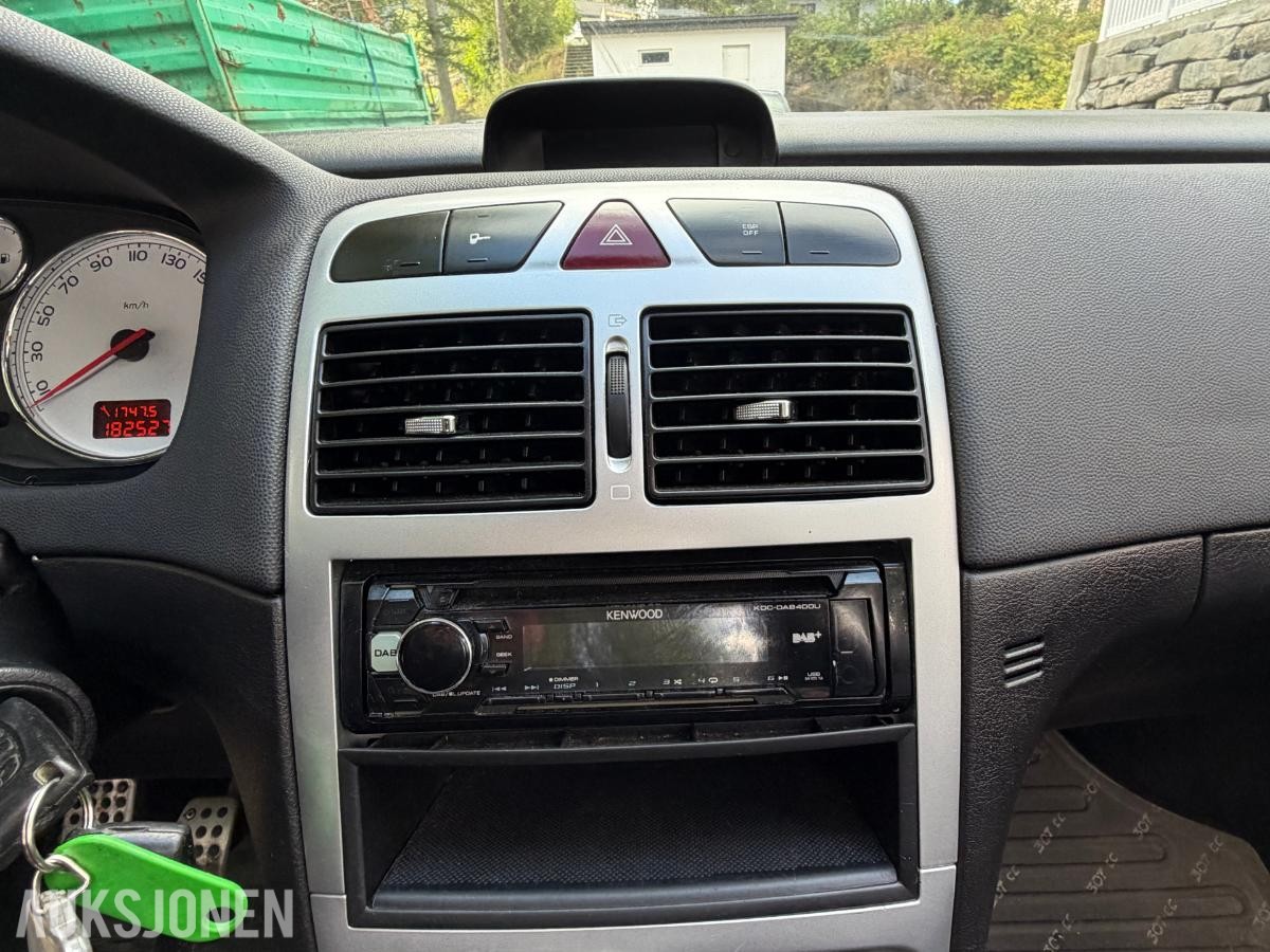 2005 Peugeot  307 1.6-109
