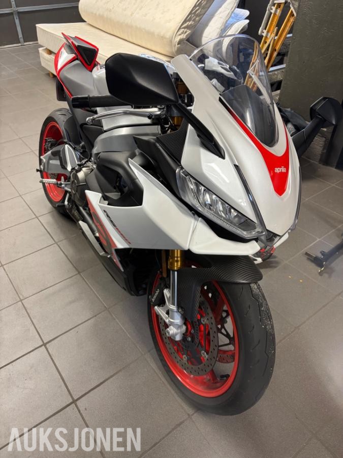 2024 Aprilia RS660