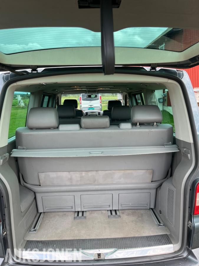 2005 Volkswagen Multivan 2.5 Diesel 4MOTION, 7 seter, Skinninteriør, S+V dekk