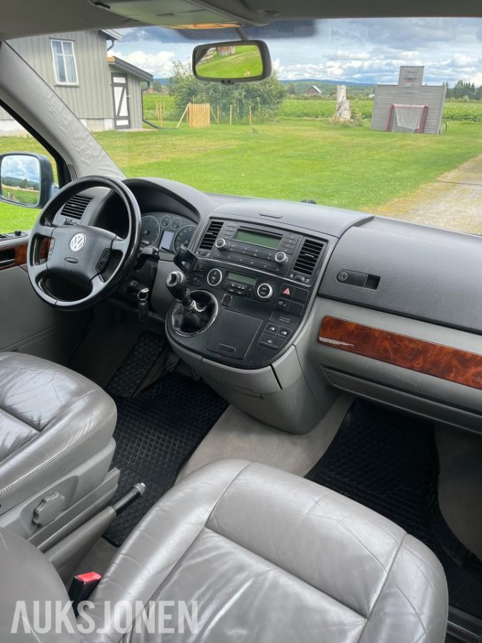 2005 Volkswagen Multivan 2.5 Diesel 4MOTION, 7 seter, Skinninteriør, S+V dekk