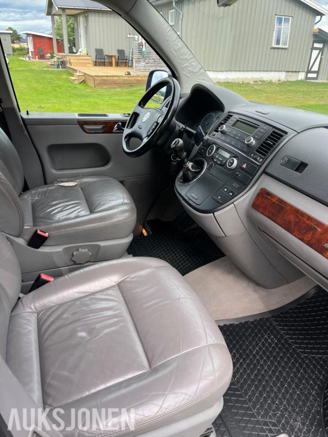 2005 Volkswagen Multivan 2.5 Diesel 4MOTION, 7 seter, Skinninteriør, S+V dekk