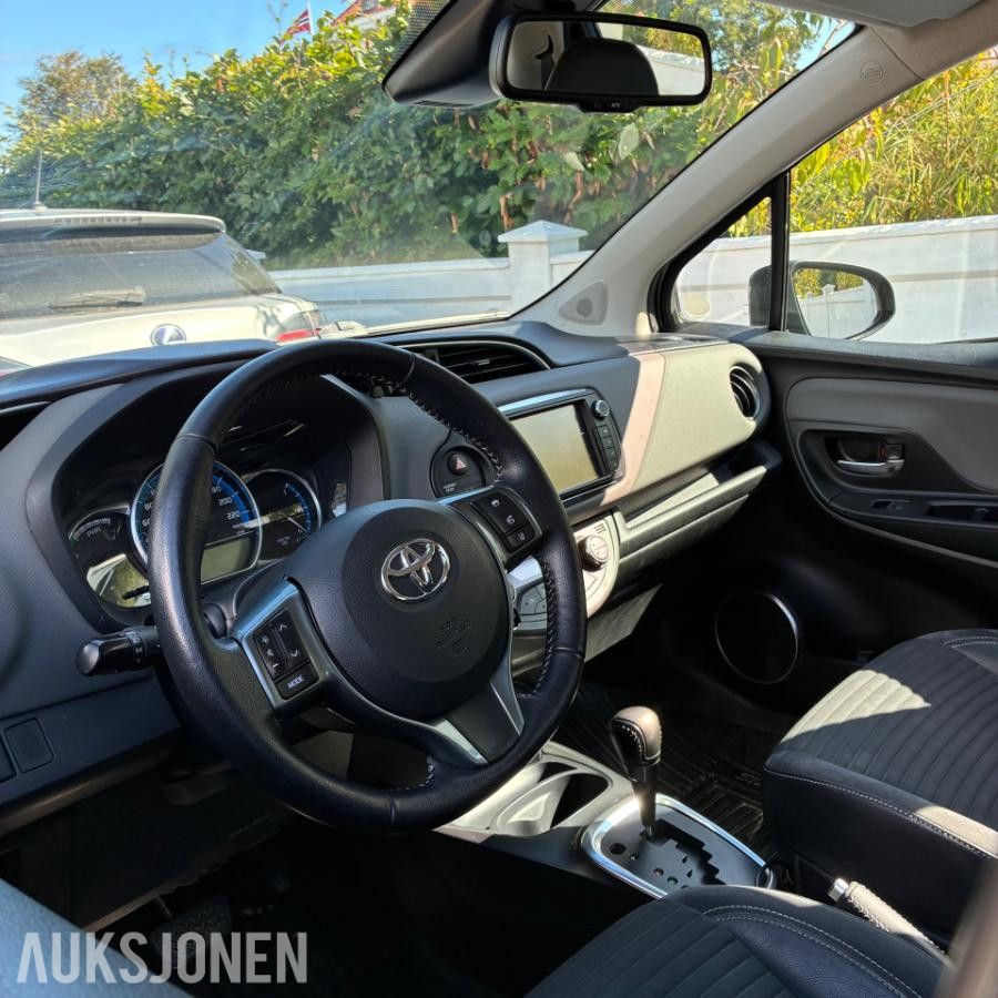 2016 Toyota Yaris 1.5 73hk 74500km, Automat, Cruisekontroll, Ryggekamera