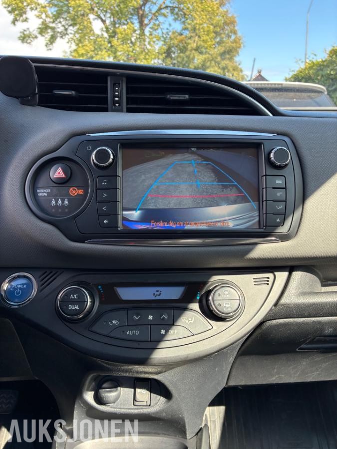 2016 Toyota Yaris 1.5 73hk 74500km, Automat, Cruisekontroll, Ryggekamera