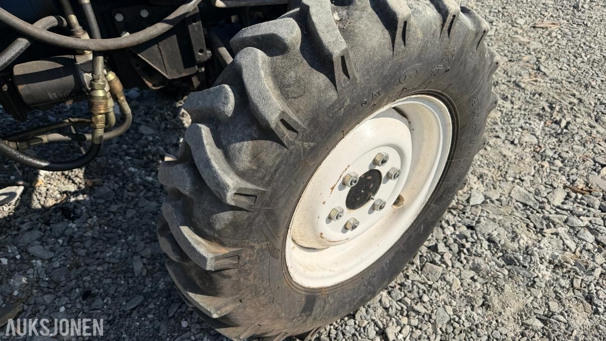 2006 Jinma 354 traktor, frontlaster, 664 t