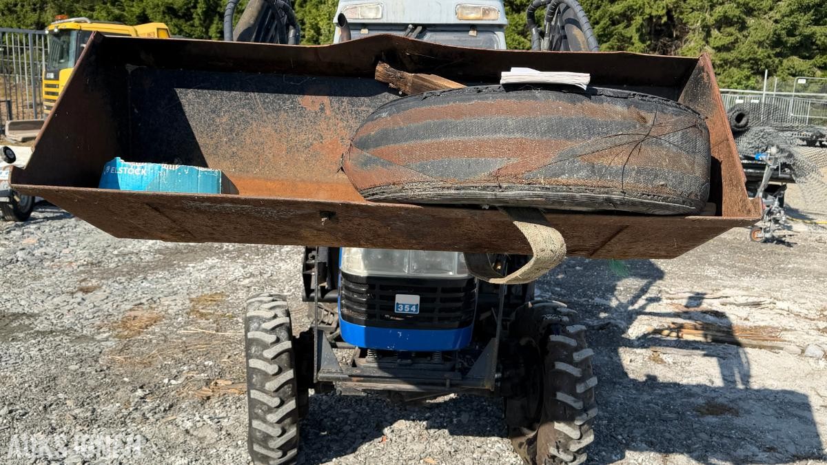 2006 Jinma 354 traktor, frontlaster, 664 t