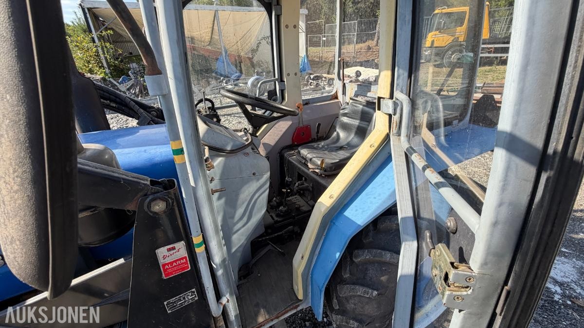 2006 Jinma 354 traktor, frontlaster, 664 t