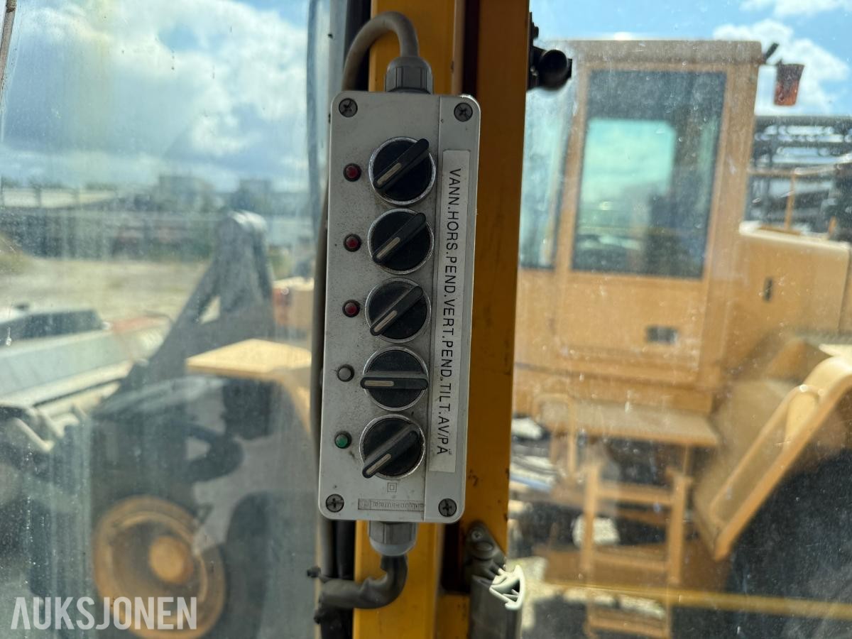 1995 Volvo L70B HJULLASTER - SKUFF - REP.OBJEKT.