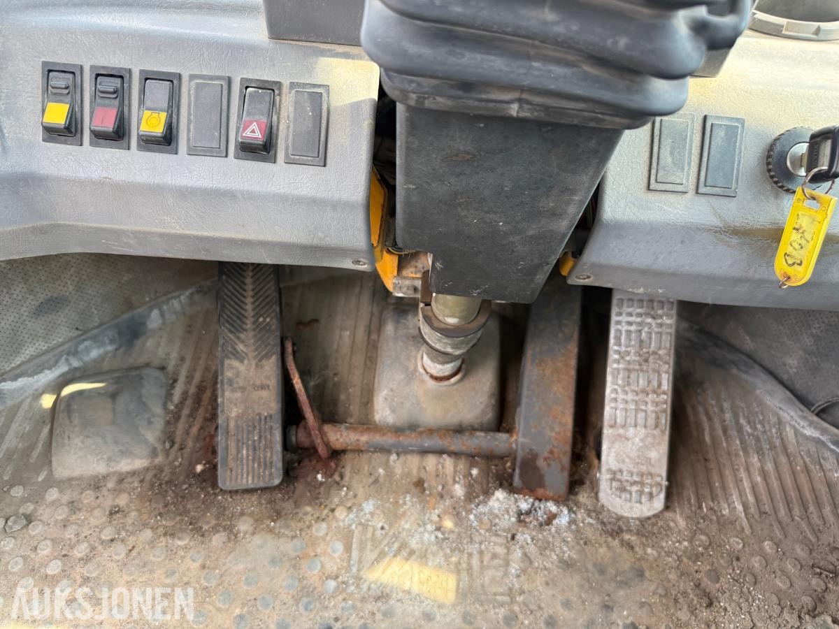 1995 Volvo L70B HJULLASTER - SKUFF - REP.OBJEKT.