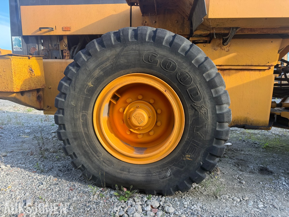 1995 Volvo L70B HJULLASTER - SKUFF - REP.OBJEKT.