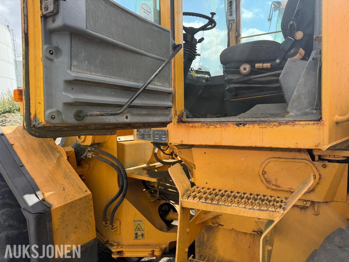 1995 Volvo L70B HJULLASTER - SKUFF - REP.OBJEKT.