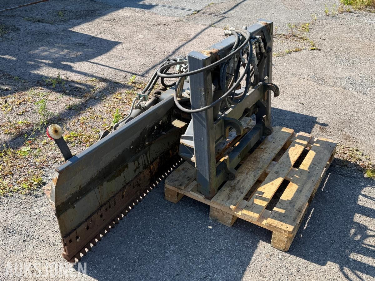 2011 Wille Isskrape til traktor