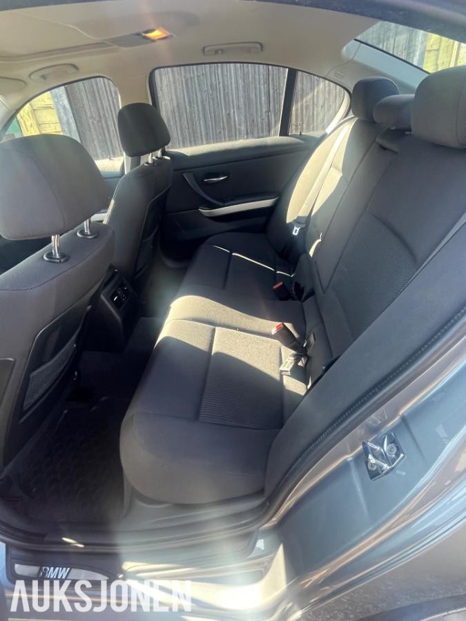 2009 BMW 3-serie 318D 2.0 Diesel, 310810km, Cruisekontroll, Hengerfeste