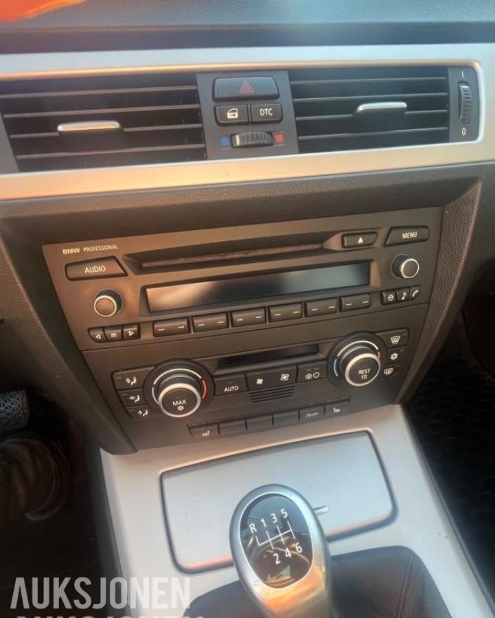 2009 BMW 3-serie 318D 2.0 Diesel, 310810km, Cruisekontroll, Hengerfeste