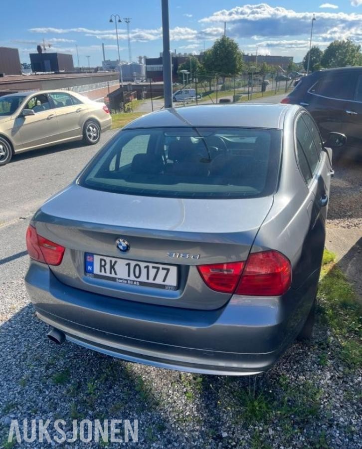 2009 BMW 3-serie 318D 2.0 Diesel, 310810km, Cruisekontroll, Hengerfeste