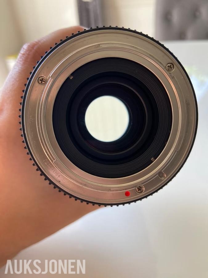 Samyang Cine 24mm 1,5 og 100mm 3.1 macro EF