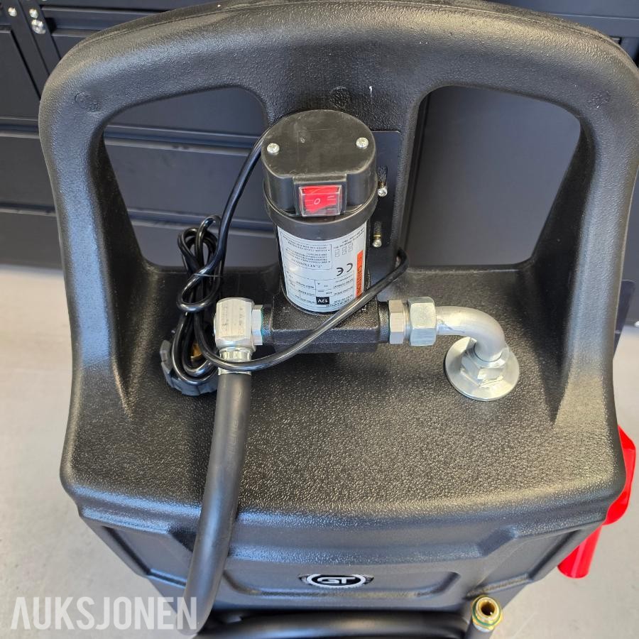 2026 Tough Box 110L Mobil Dieseltank D110