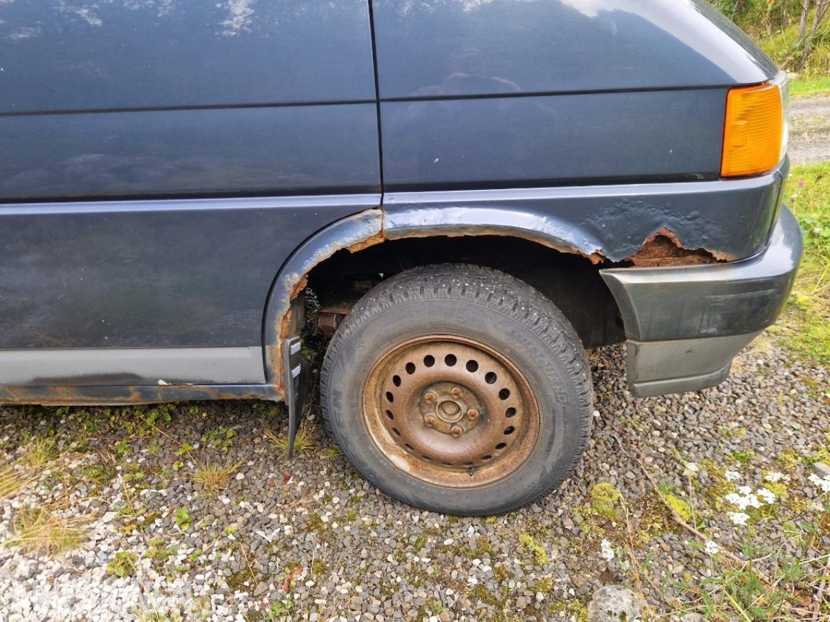 1995 Volkswagen Caravelle 2.4 77hk  SYNCRO s+v dekk