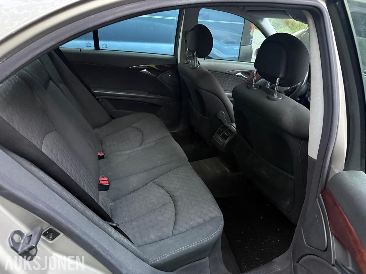 2004 Mercedes-Benz E-Klasse E 200 CDI 2.1 Diesel, Automatgir