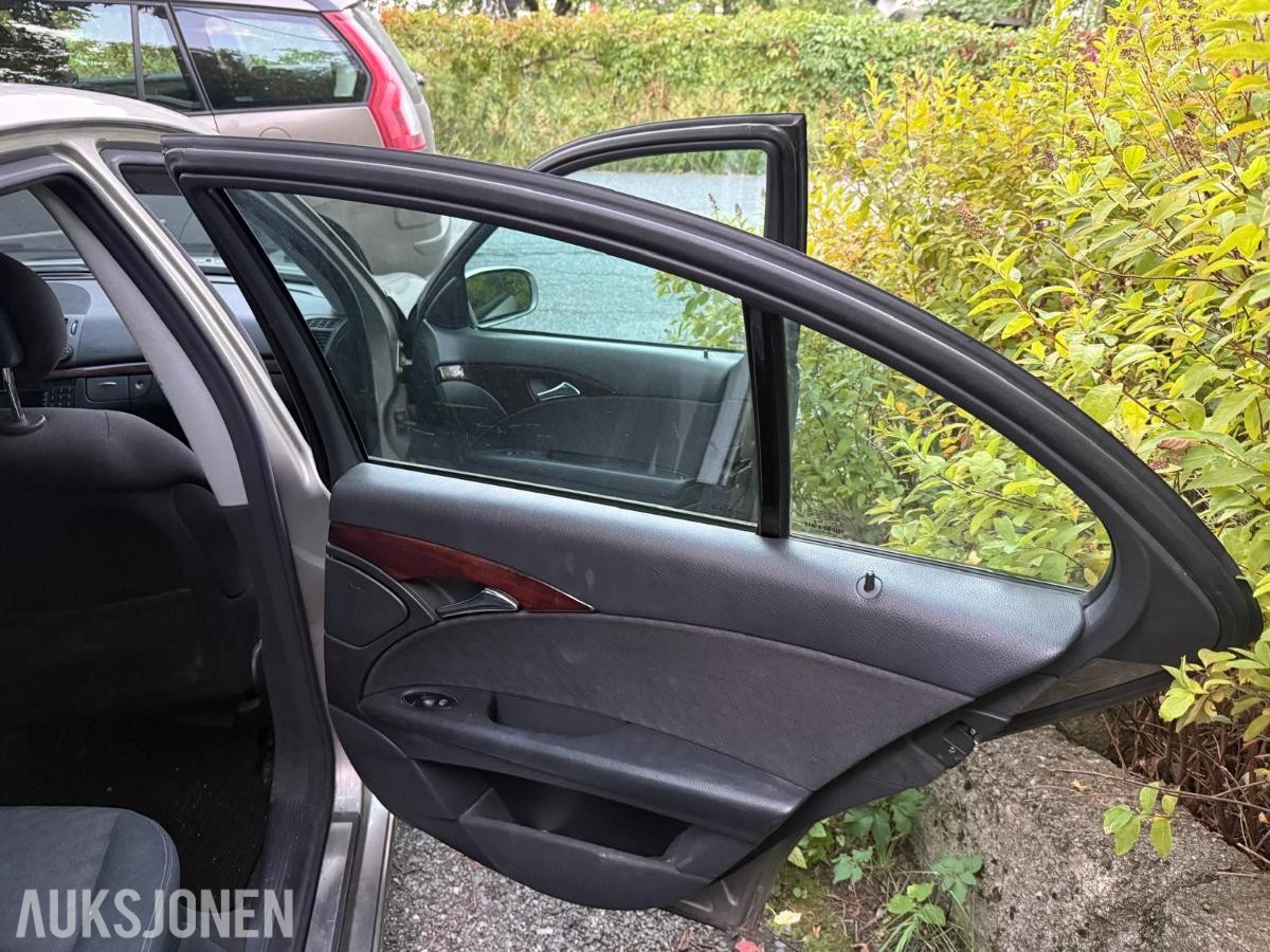 2004 Mercedes-Benz E-Klasse E 200 CDI 2.1 Diesel, Automatgir