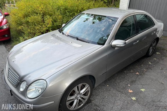 2004 Mercedes-Benz E-Klasse E 200 CDI 2.1 Diesel, Automatgir