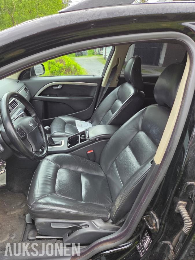 2008 Volvo V70 2.0 136hk cruisekontroll delskinn eu ok 02.2028