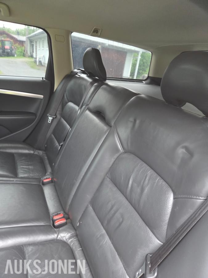 2008 Volvo V70 2.0 136hk cruisekontroll delskinn eu ok 02.2028