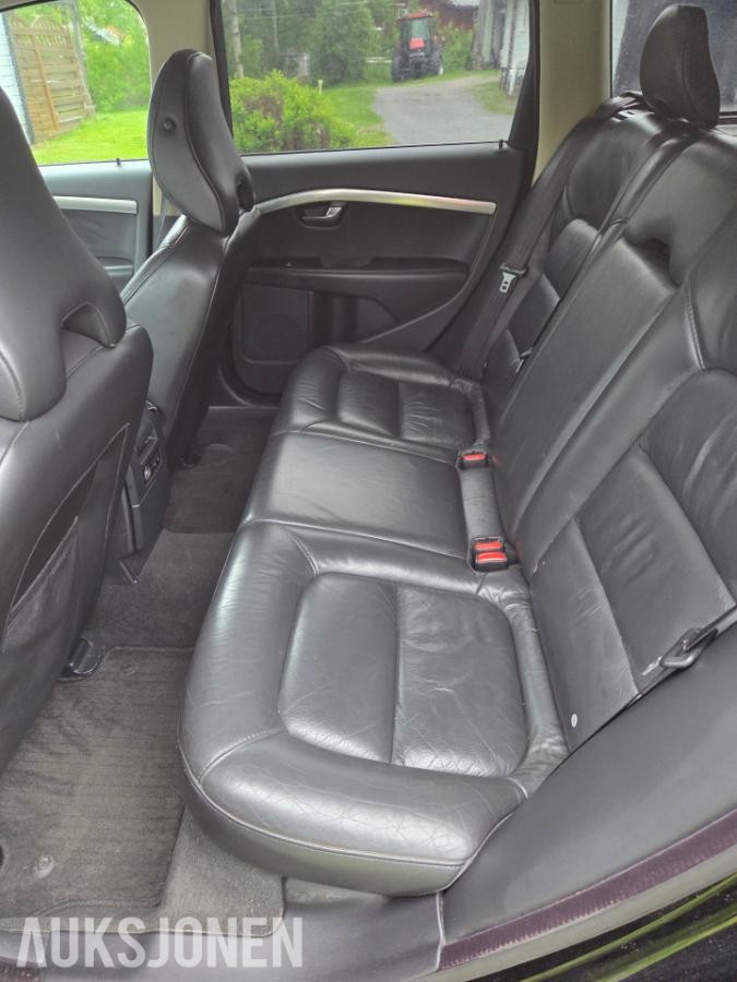 2008 Volvo V70 2.0 136hk cruisekontroll delskinn eu ok 02.2028