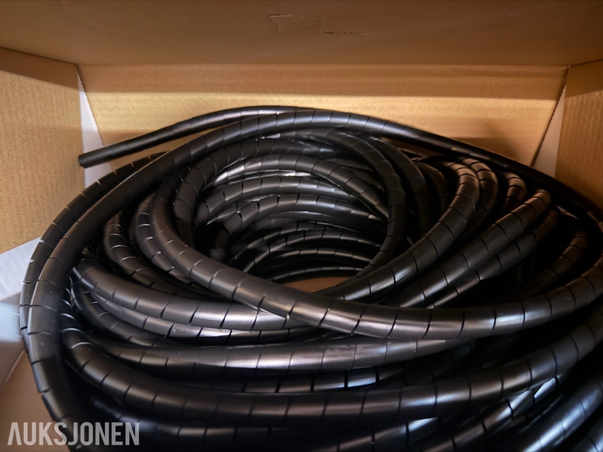 HELLERMANNTYTON SBPE9 SPIRALBESKYTTELSE – 4 UBRUKTE PAKKER / TOTALT 120 METER