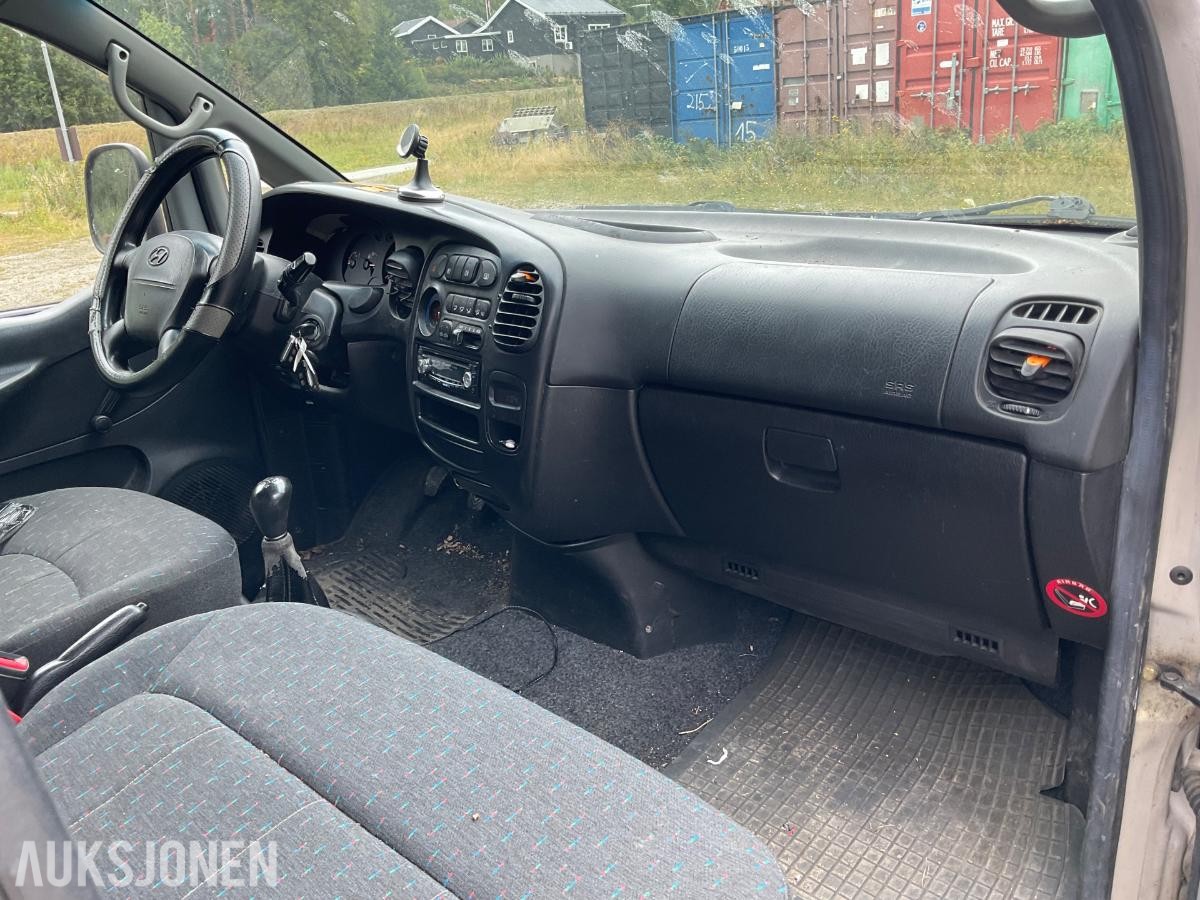 2000 Hyundai H 1 Bensin og Gassdrift