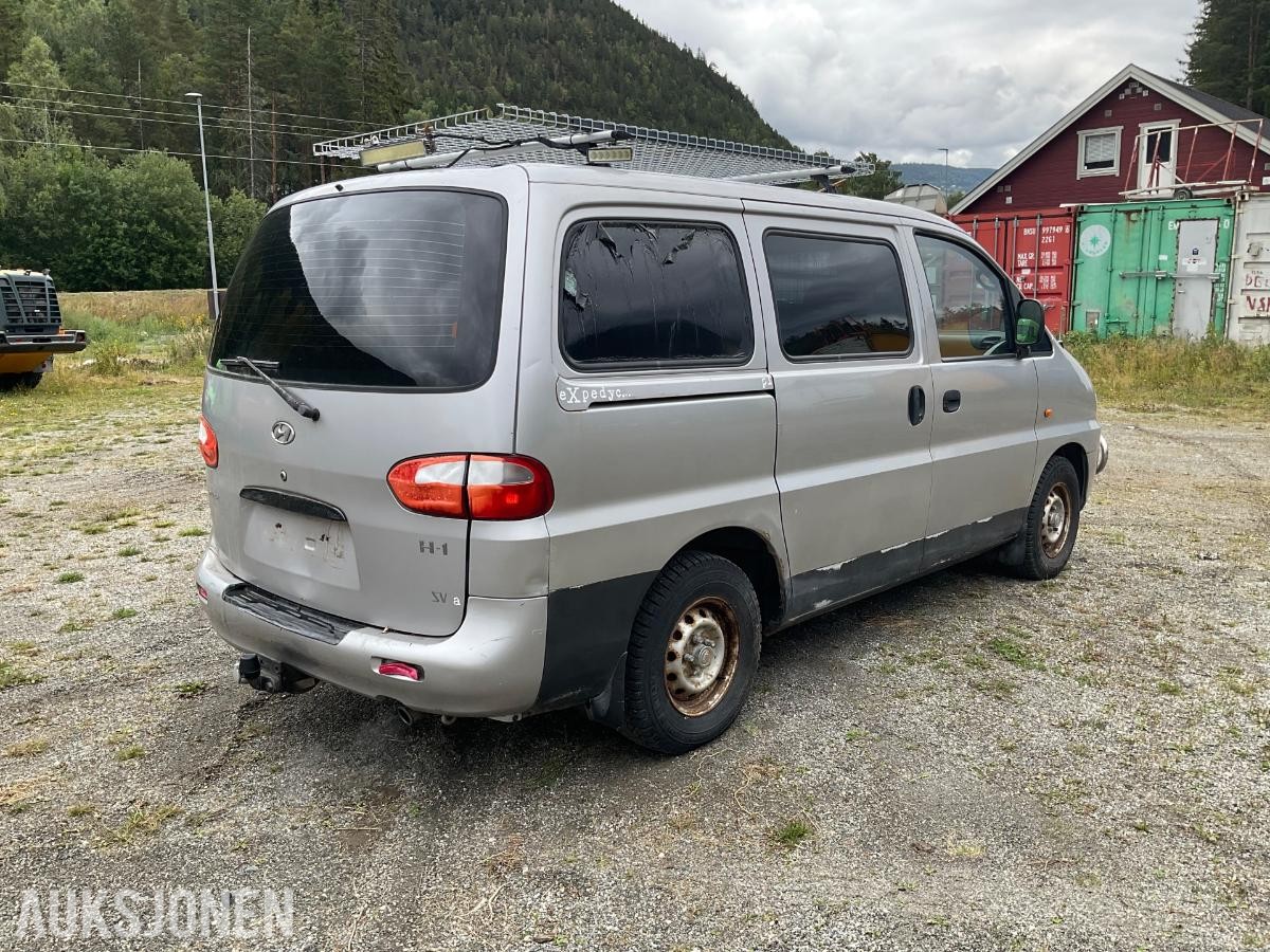 2000 Hyundai H 1 Bensin og Gassdrift