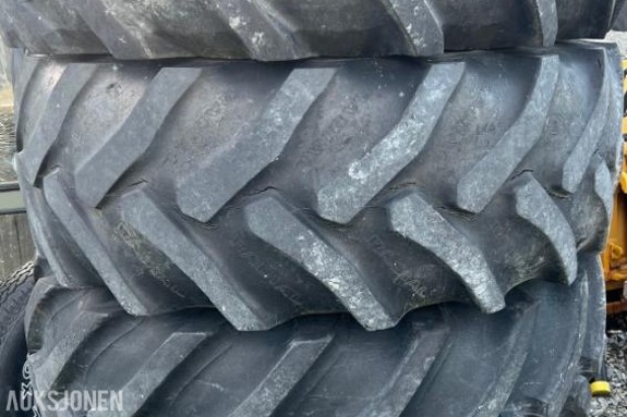 MB trac / traktordekk 480/70R26