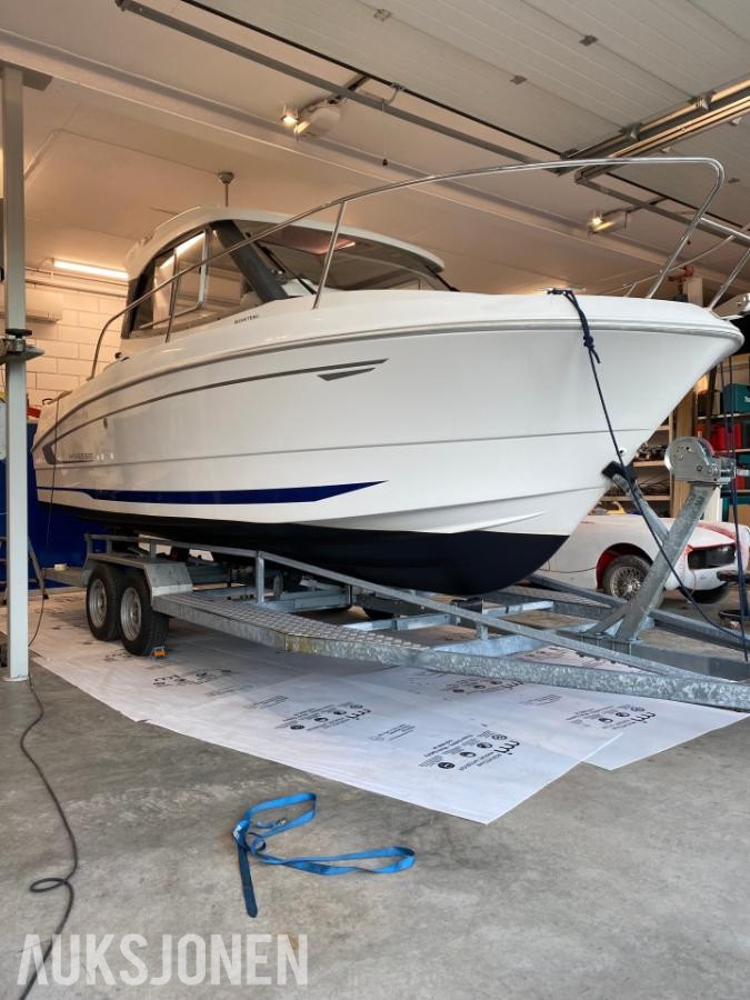 2013 Beneteau Antares 680 Med Suzuki 140HK