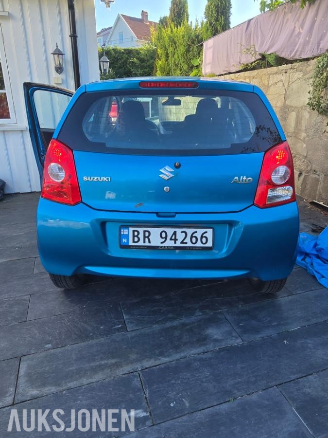 2010 Suzuki Alto 1.0 Bensin 68hk S+V dekk