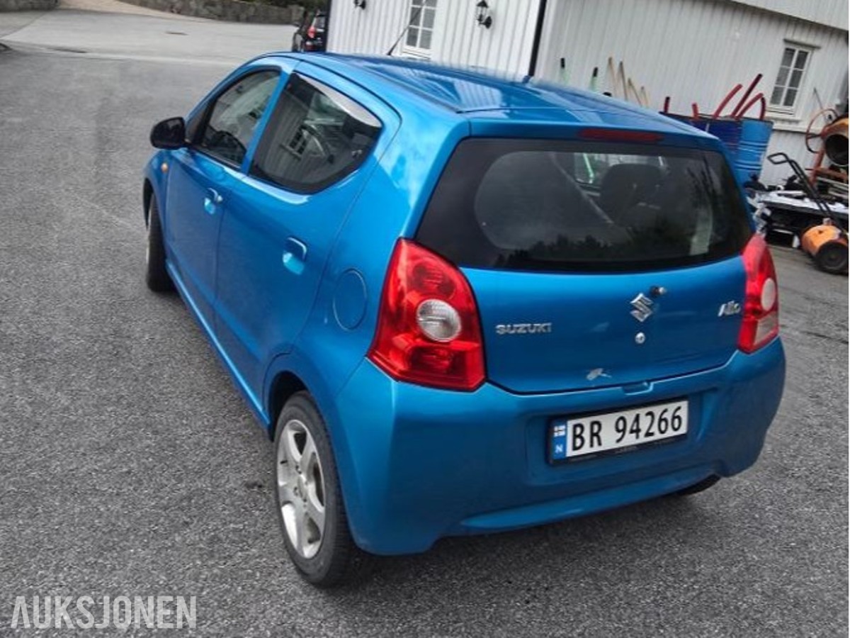 2010 Suzuki Alto 1.0 Bensin 68hk S+V dekk